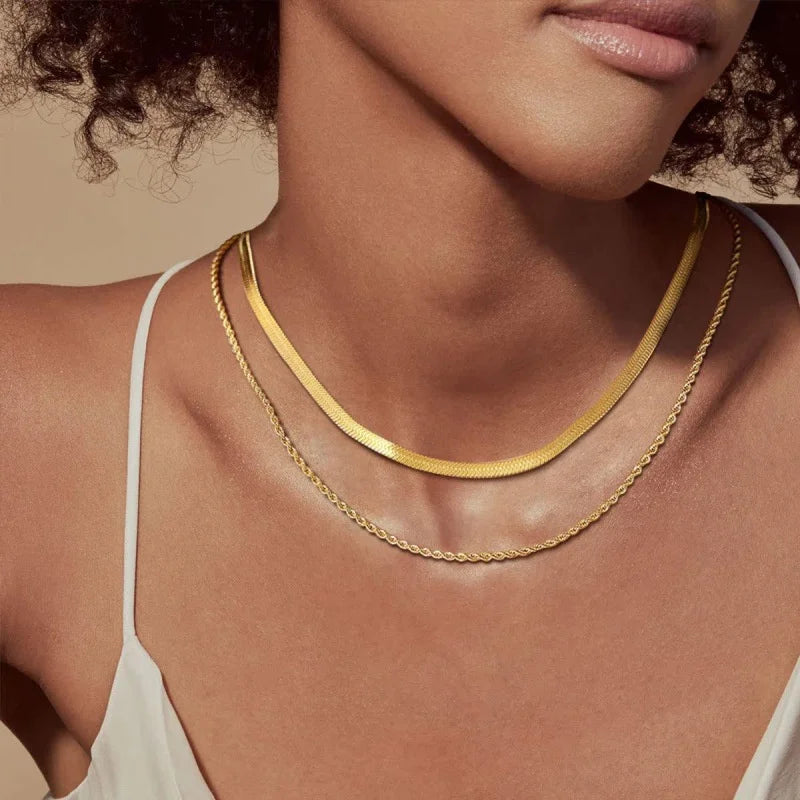 2024 New Cross Pendant Necklace for Men Women Minimalist Gold Color Jewelry Male Female Necklaces Chokers Gifts